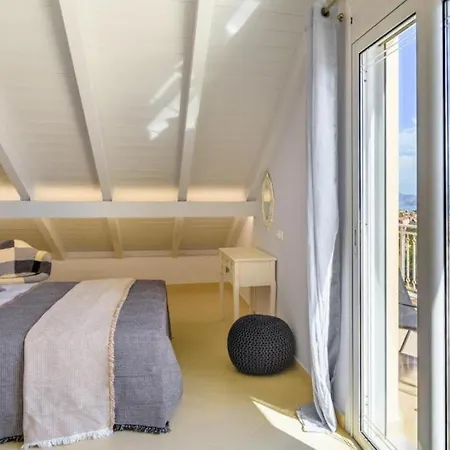 Elegant Penthouse With Sea View Daire Argostolion Dış mekan fotoğraf